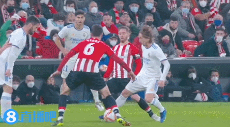 天空体育：阿诺德已同皇马达成5年签约协议，年薪上涨到1500万欧元